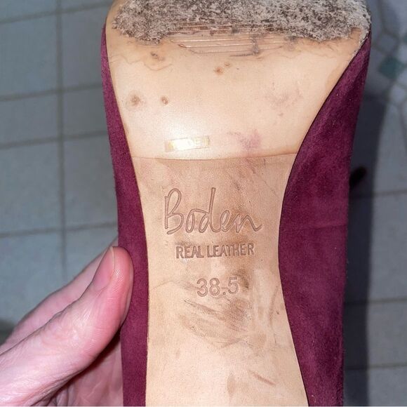 Boden Eleanor Courts Women EU 38.5 D'Orsay Pumps 3in Suede Pointed Toe Red Bow - Picture 7 of 7